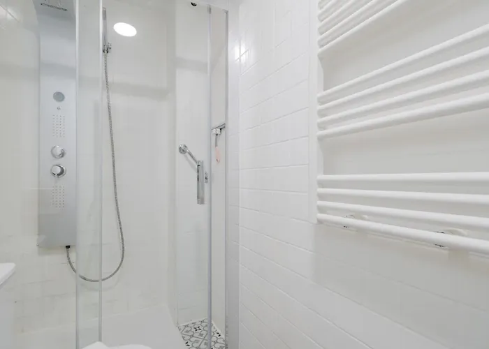 Flateli Jaume Pons Apartamento *