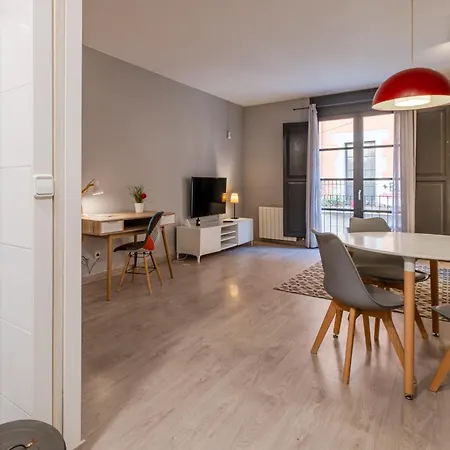 Flateli Jaume Pons * خيرونا