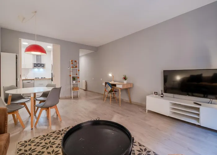 Flateli Jaume Pons خيرونا